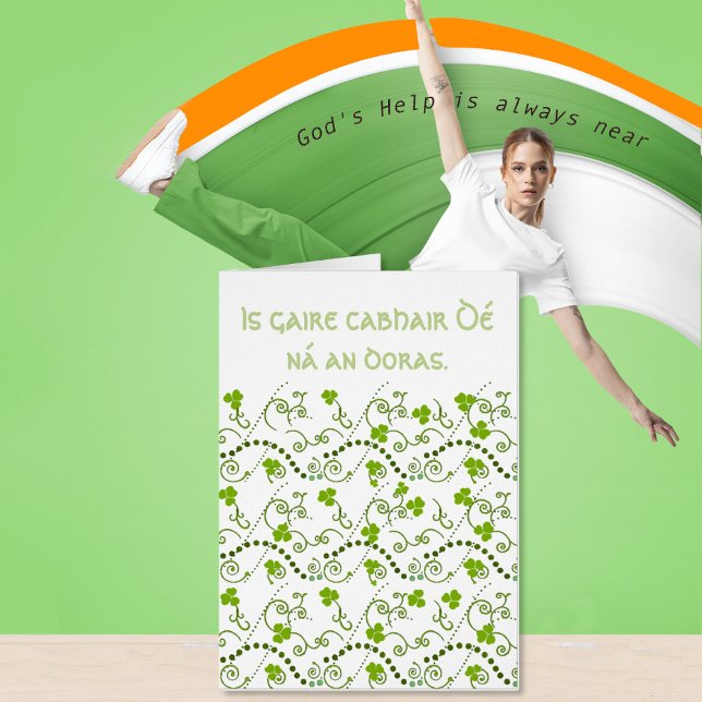 Cartão Gods Help está sempre perto de Gaire Cabhair De Na (Criador carregado)