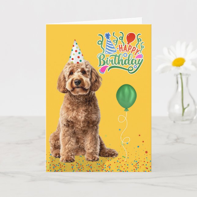 Cartão Goldendoodle Dog in a Party Hat on Yellow Birthday (Planta pequena)