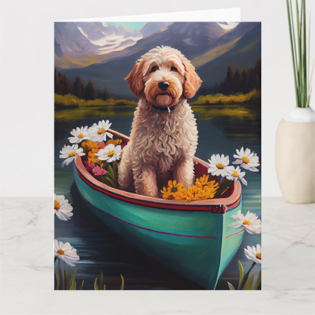 Cartão Goldendoodle em um remo: Uma aventura cêntrica (Frente)