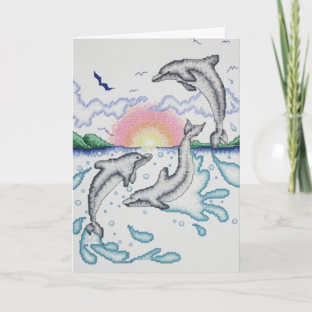 Cartão Golfinhos Brincando na Praia do Oceanar ao Nascer  (Frente)