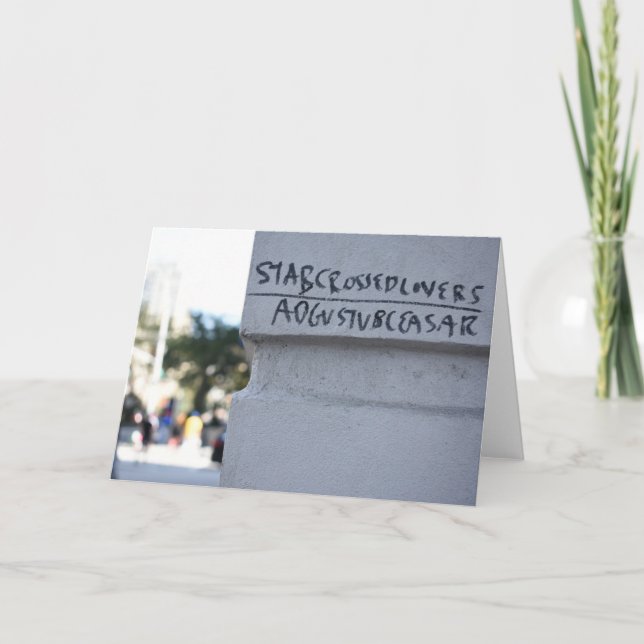 Cartão Grafite Shakespeare em camadas cruzadas estreladas (Frente)