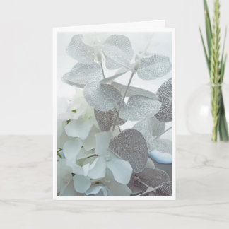 Cartão Grey Foliage and White Blooms Condolence Card