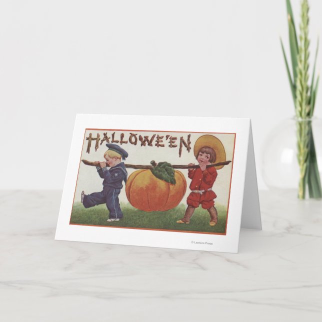 Cartão Halloween GreetingCarrying Pumpkin (Frente)