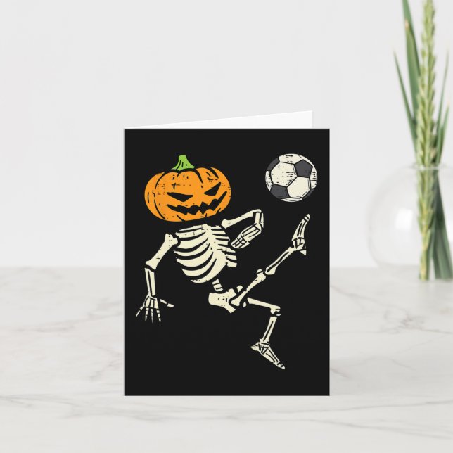 Cartão Halloween Skeleton Soccer Figurino de Futebol (Frente)