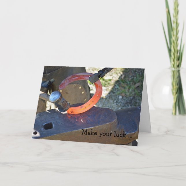 Cartão Happy Birthday Card: Forging a Horseshoe (Frente)