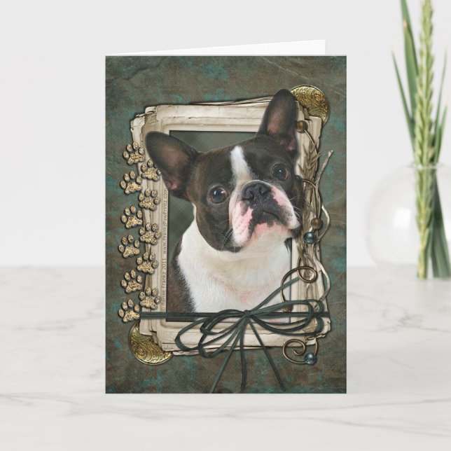 Cartão Happy Birthday - Stone Paws - Boston Terrier (Frente)