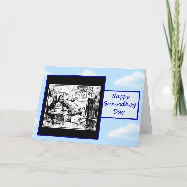 Cartão Happy Groundhog Day with groundhog watching tv (Frente)