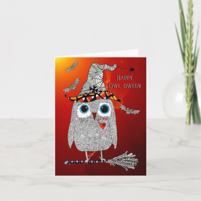 Cartão Happy Halloween Owl on a Broom Greeting Card (Frente)