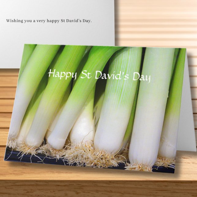 Cartão Happy St David's Day Welsh Leeks Personalized (All text is editable and can be amended as required)