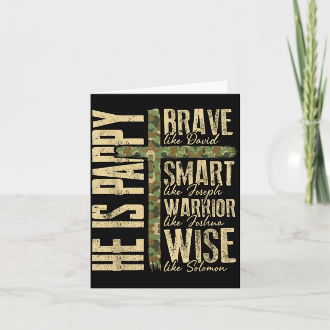 Cartão He Is Pappy Camo Religious Father's Day Christian  (Frente)