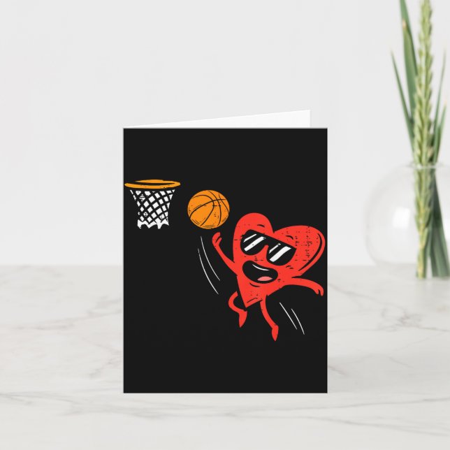 Cartão Heart Playing Basketball Cute Valentines Day Srts  (Frente)