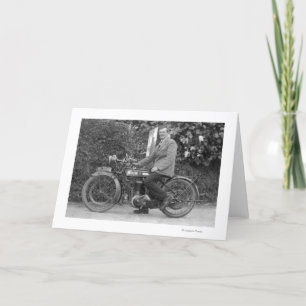 Cartão Homem no velho B.S.A. Moto