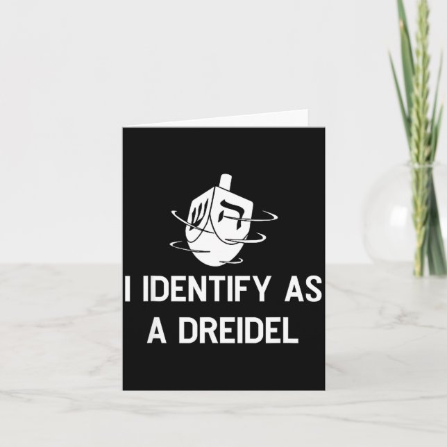 Cartão I Identify As A Dreidel Funny Hanukkah Gelt Menora (Frente)