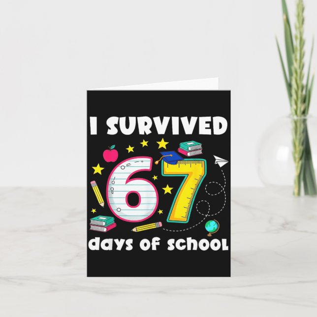 Cartão I Survived 67 Days Of School Funny Meme Teacher St (Frente)