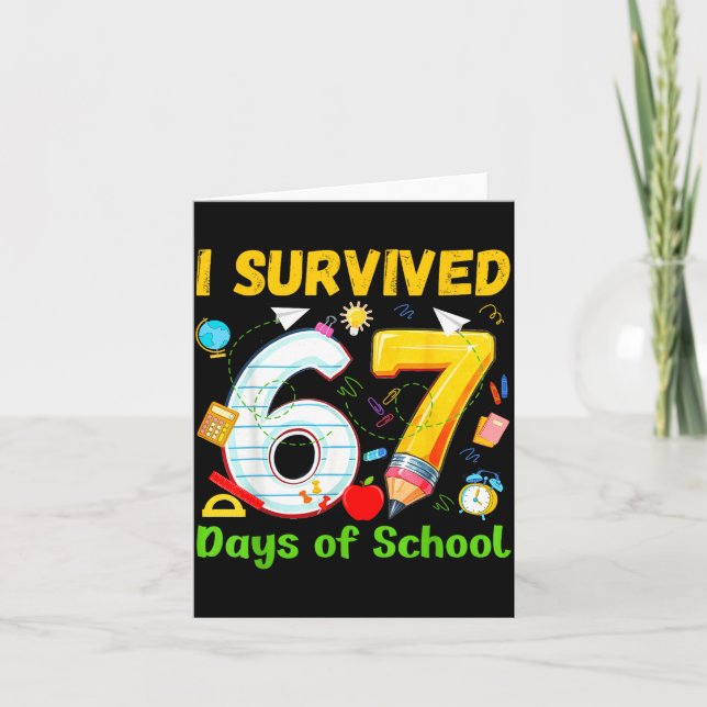 Cartão I Survived 67 Days Of School Funny Meme Teacher St (Frente)
