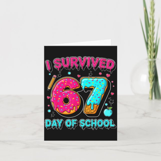 Cartão I Survived 67 Days Of School Funny Meme Teacher St (Frente)