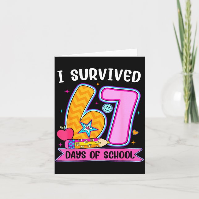 Cartão I Survived 67 Days Of School Funny Meme Teacher St (Frente)