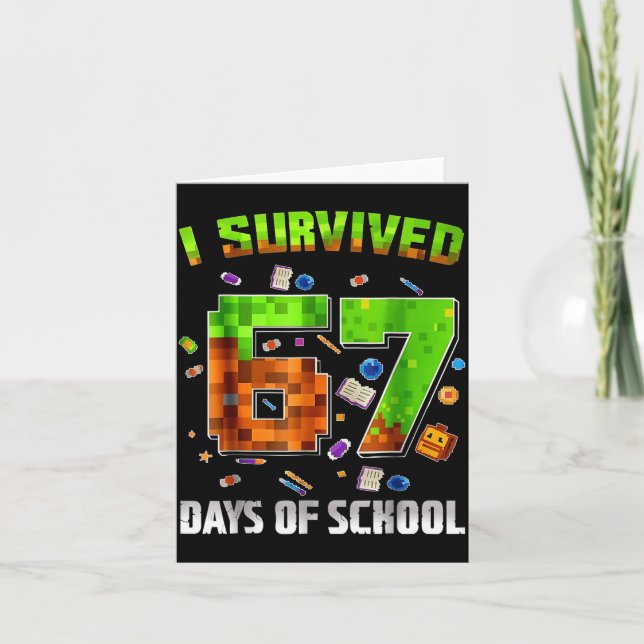Cartão I Survived 67 Days Of School Funny Meme Teacher St (Frente)
