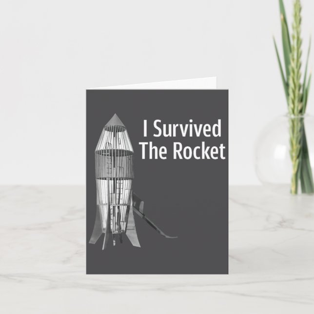 Cartão I Survived The Rocket Funny Apparel  (Frente)
