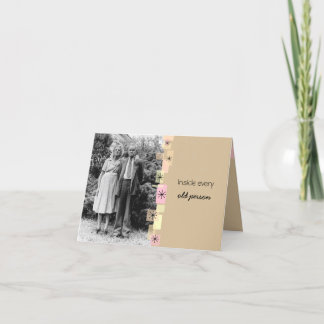 Cartão Inside Every Old Person Birthday Card