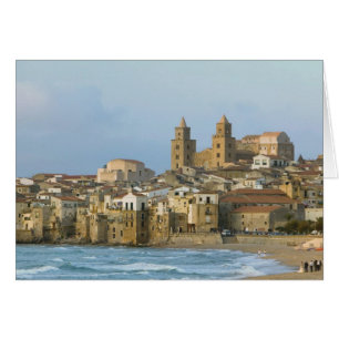 Cartão Itália, Sicília, Cefalu, Vista com Duomo a partir