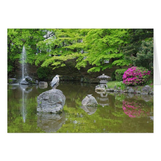 Cartão Japão, Quioto. Herão em folhas verdes frescas (Frente Horizontal)