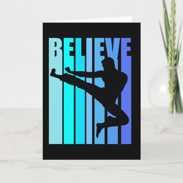 Cartão Karate Acredita Aniversário Cinturão Negro Kung Fu (Frente)