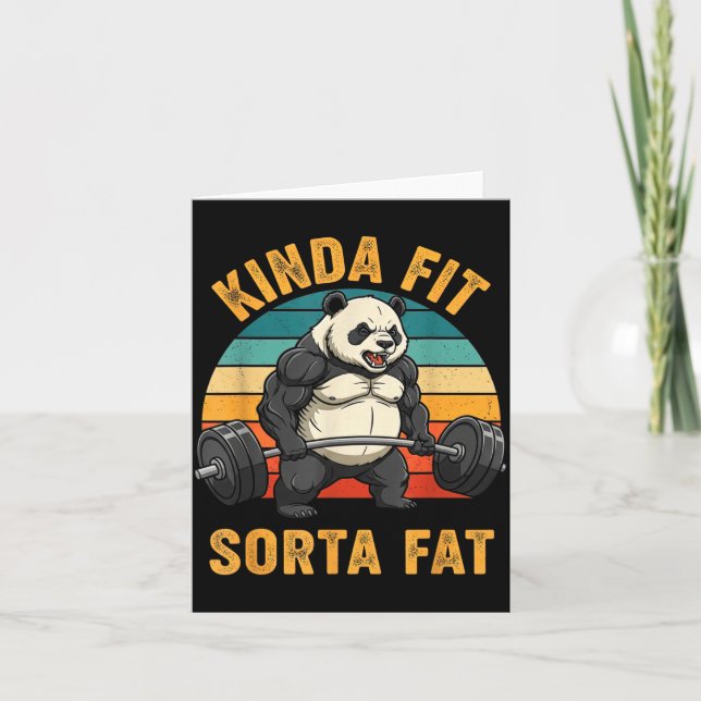 Cartão Kinda Fit Sorta Fat Funny Gym Panda Weightlifting  (Frente)