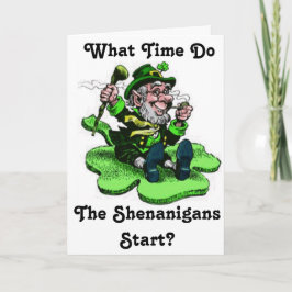 Cartão Leprechaun Sentado Em Um Shamrock