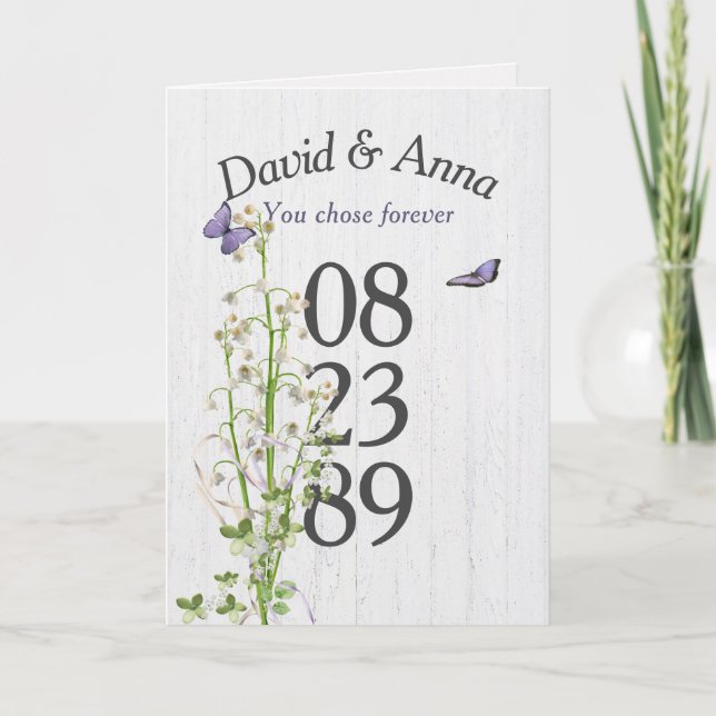 Cartão Lily dos Parabéns do Aniversário do Vale (Frente)