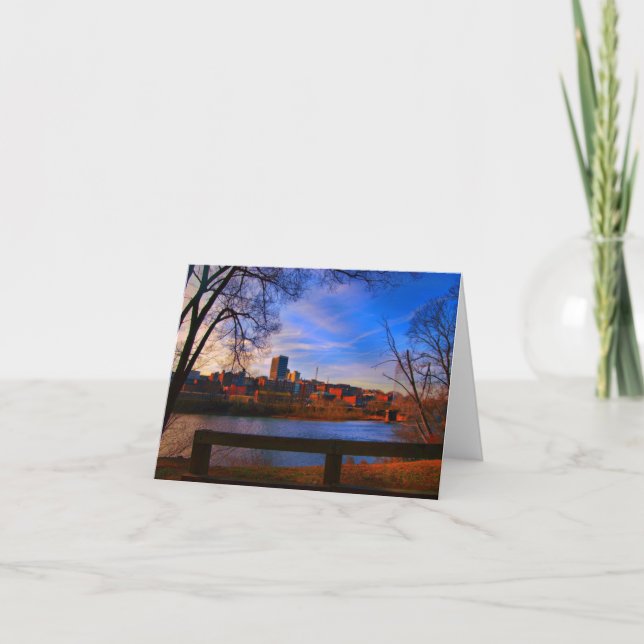 Cartão linchburg va céu azul (Frente)