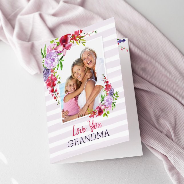 Cartão Love You Grandma Lilac Floral Mother's Day Photo (Criador carregado)