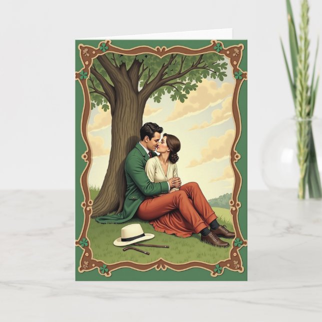 Cartão Lovers Kiss Under Tree Scene Card (Frente)
