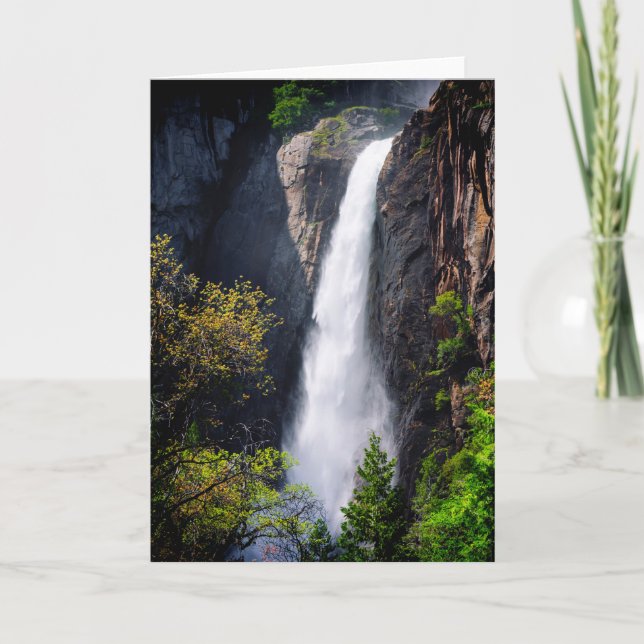 Cartão Lower Yosemite Falls Cascading (Frente)