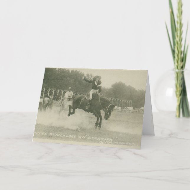 Cartão Mabel Strickland em Stranger. (Frente)