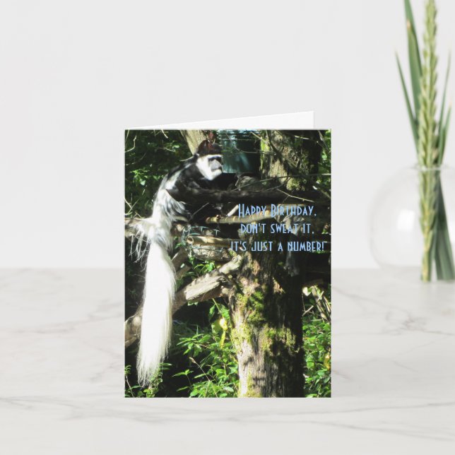 Cartão Macaco-cauda longo numa árvore (Frente)