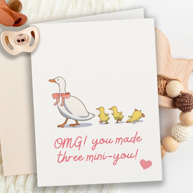 Cartão Mãe e Bebê Amarelo Ducky Nova Congratulação (Mother & Baby Yellow Ducky New Baby Congratulation Card)