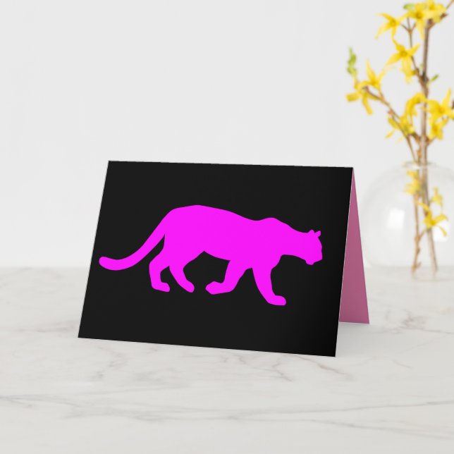 Cartão Magenta Cougar Puma Caminhando Silhouette (Flor Amarela)