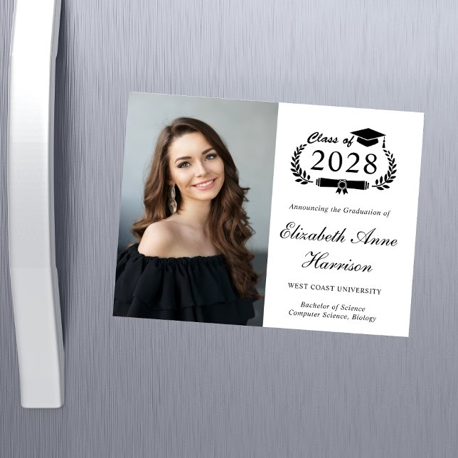 Cartão Magnético de Formandos de Fotografia Elegan (Share the pride and excitement of your graduate's achievement with friends and family near and far)