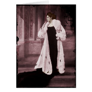 Cartão Mata Hari no casaco de pele branco