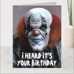 Cartão MAU SCARY CLOWN FUNNY BIRTHDAY HUG Greeting Card<br><div class="desc">CARTÃO ESCURO DE ANIVERSÁRIO DE COZINHA SOBREDIMENSIONADO. (TAMBÉM DISPONÍVEL EM TAMANHOS MENORES) DENTRO DE MENSAGENS FUNNY.</div>