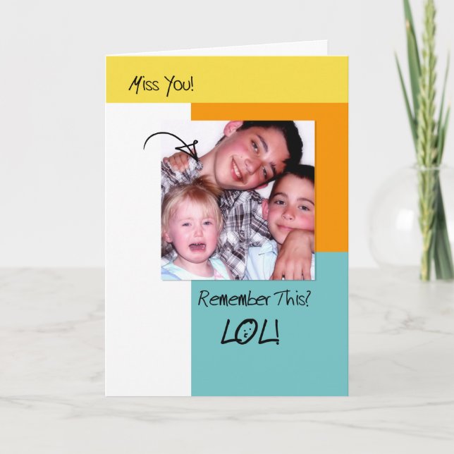 Cartão Memórias Engraçadas Tendência Foto Desaparecida (Frente)