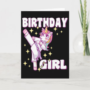 Cartão Menina Unicórnio de Karatê de Aniversário 