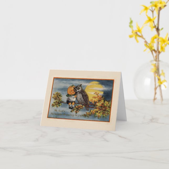 Cartão Menino da Abóbora de Halloween Coruja Galho da Árv (Flor Amarela)