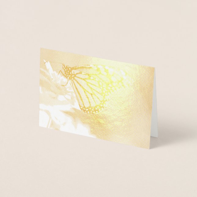 Cartão Metalizado Alimentando Borboleta Monarca (Frente)