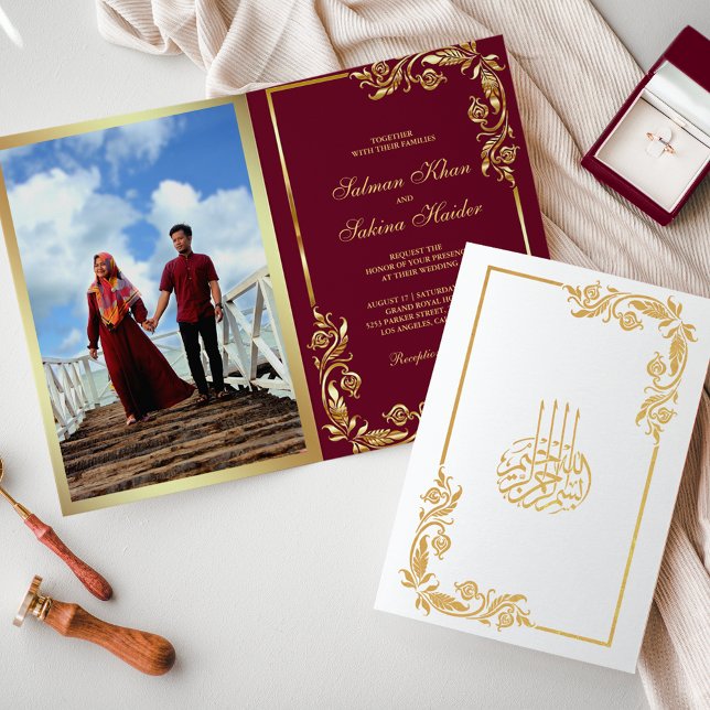 Cartão Metalizado Casamento Dourado Floral Burgundy Foto Muçulmana (Criador carregado)