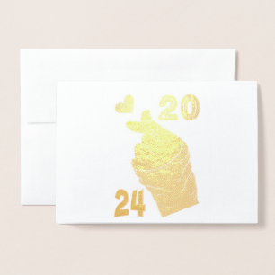 Cartão Metalizado Coração Coreano 2024