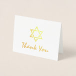 Cartão Metalizado Estrela do Bar David Bat Mitzvah Obrigado Dourado<br><div class="desc">Mostre gratidão para com seus convidados especiais por comemorar com você enviando-lhes bar de folha de ouro personalizado mitzvah, obrigado cartas! O moderno, na moda e design de nota mínima retrata um símbolo judeu ou David tecido e um guião manuscrito "obrigado você" em um revestimento de ouro real. Este elegante...</div>