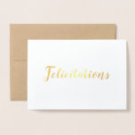 Cartão Metalizado Félicitações Parabéns Franceses Escoteiro<br><div class="desc">Celebre com esta bela carta de parabéns! A palavra francesa "Félicices" está em folha de ouro, em uma letra manuscrita com o script bouncy brush (brushaft). A dentro da placa está vazio, pronta para sua mensagem pessoal. Perfeito para um casamento, noivado, novo bebê, graduação, novo emprego, promoção, aposentadoria ou qualquer...</div>