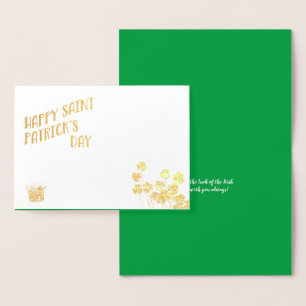 Cartão Metalizado Feliz Dia de São Patrício, Dourado e costume ver